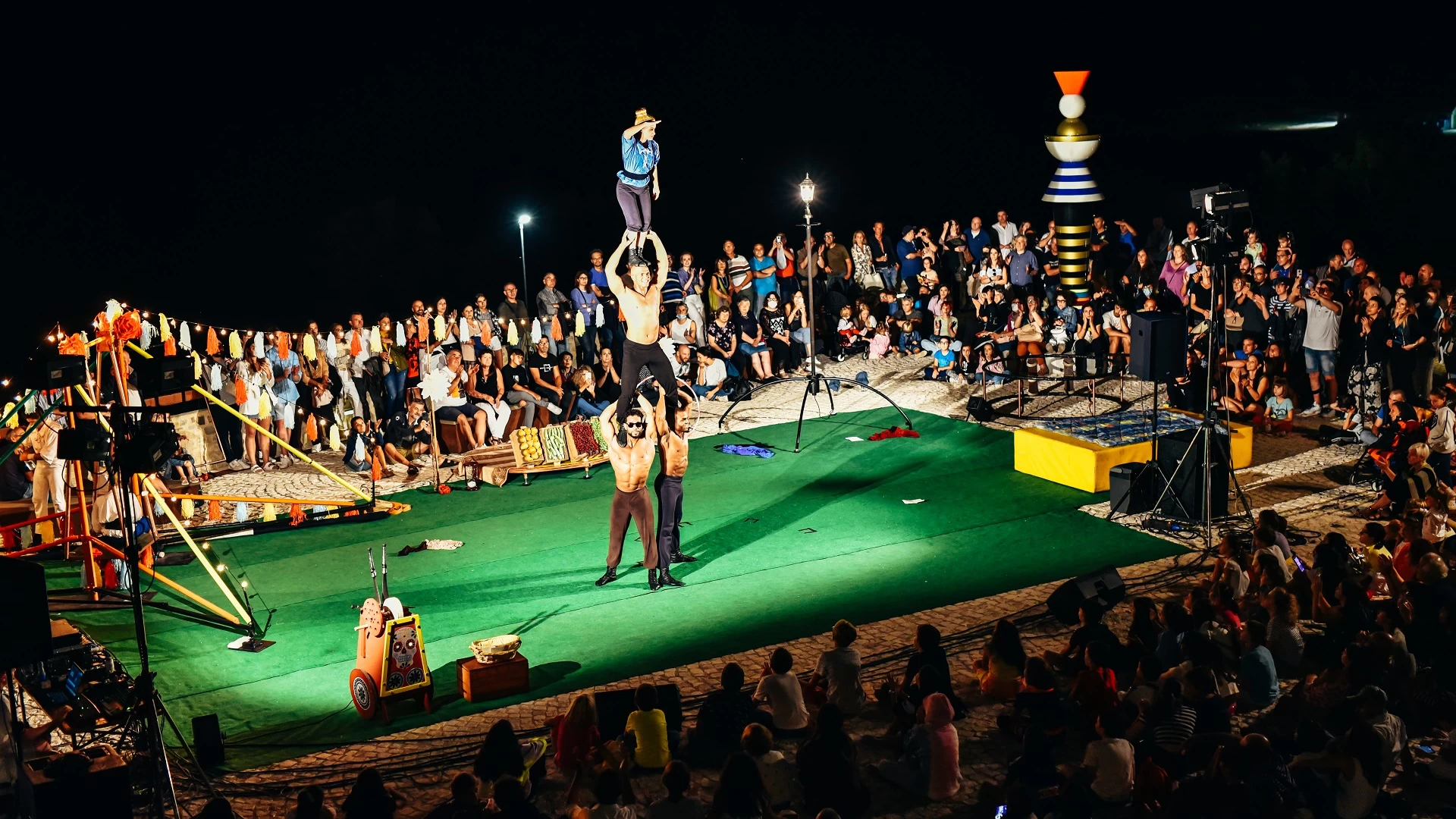 La 9^ edizione del Casteldelgiudice Buskers Festival si tinge di meraviglie e di magia